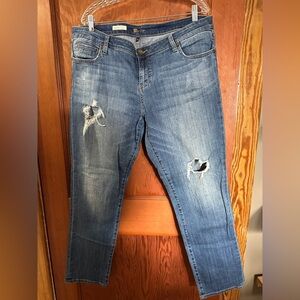 Kut from the Kloth Distressed Blue Boyfriend Jeans